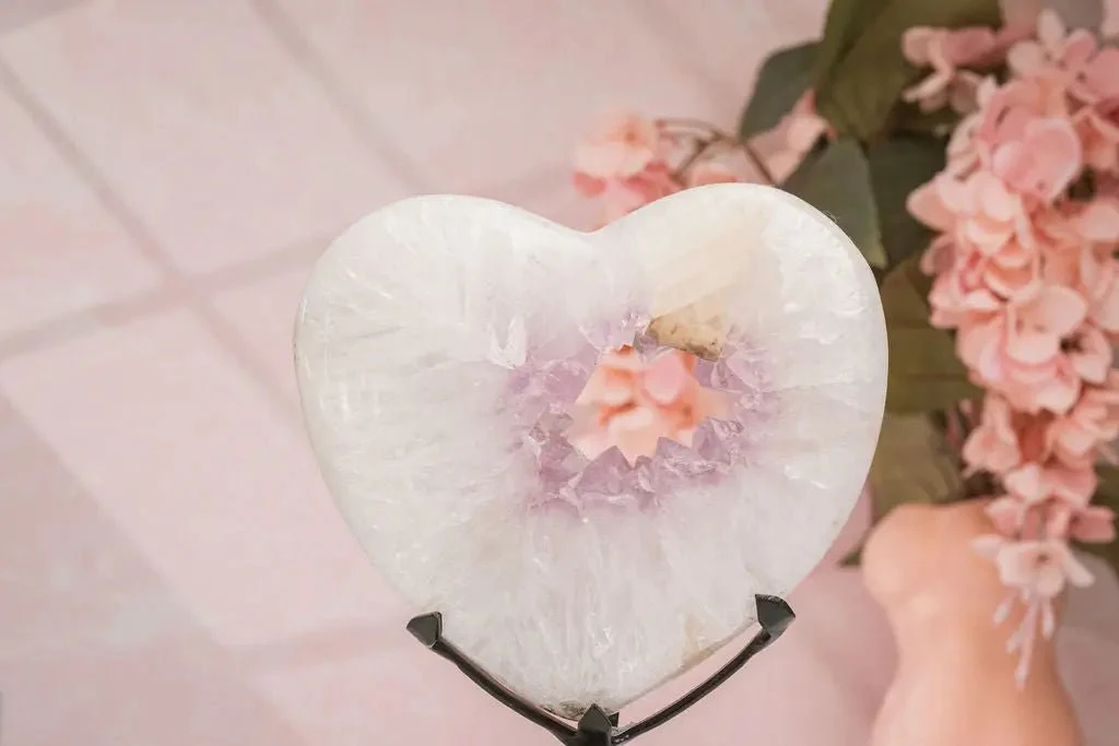 Premium Natural Heart-Shaped Amethyst Geode Portal - Image 3