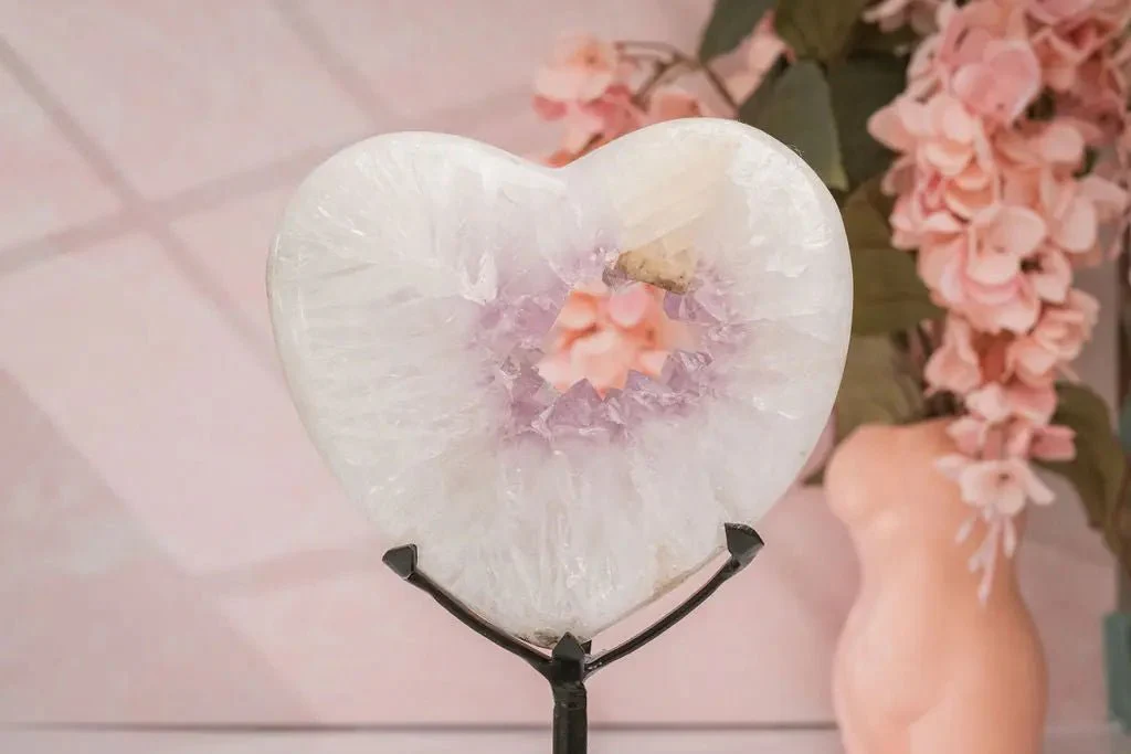 Premium Natural Heart-Shaped Amethyst Geode Portal - Image 5