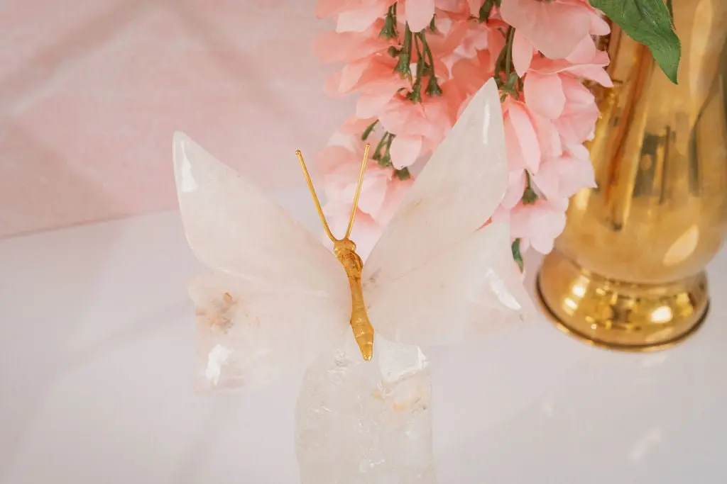 Rose Quartz Butterfly on Quartz Base - Image 3