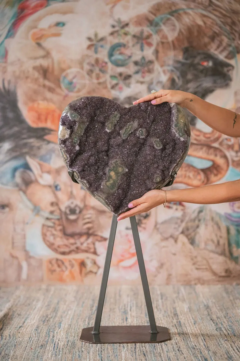 Uruguayan Amethyst Heart Collectors Piece (3 Foot) - Image 10