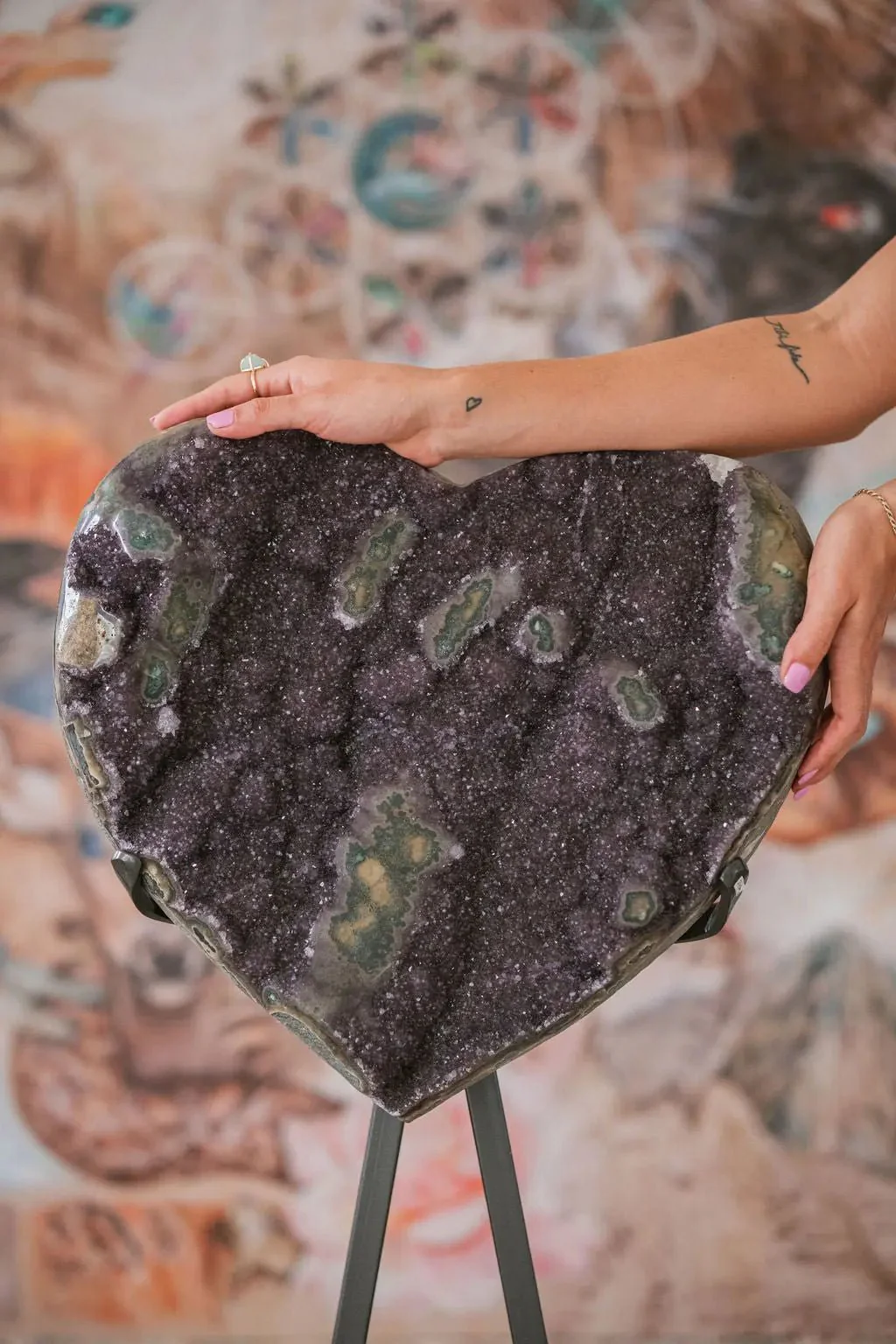 Uruguayan Amethyst Heart Collectors Piece (3 Foot) - Image 16