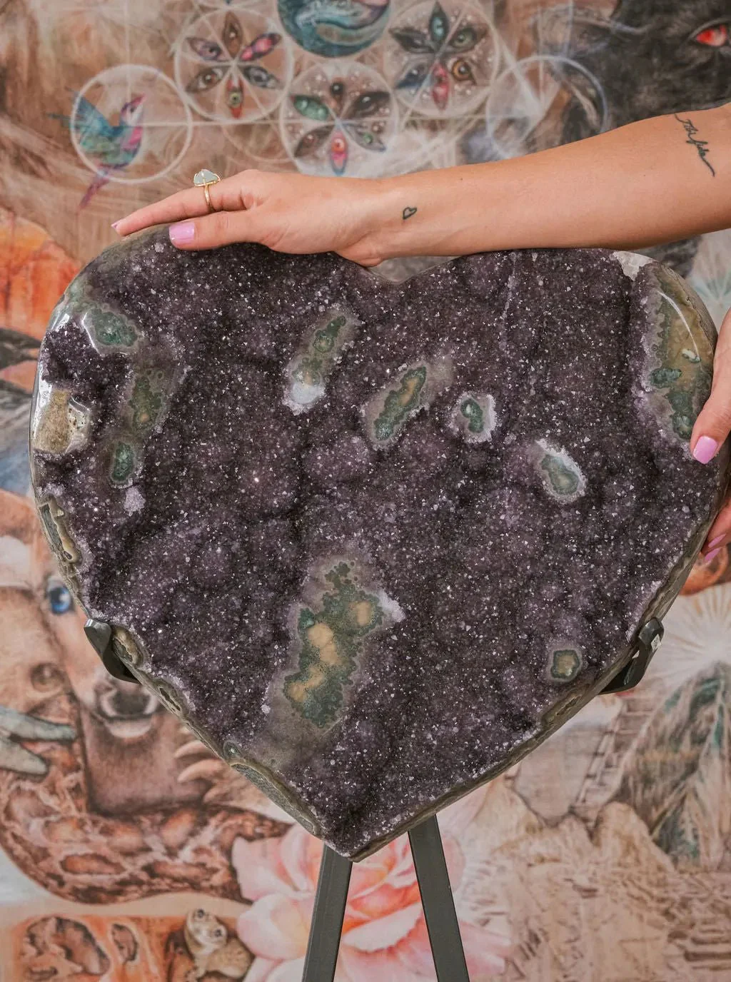 Uruguayan Amethyst Heart Collectors Piece (3 Foot) - Image 17